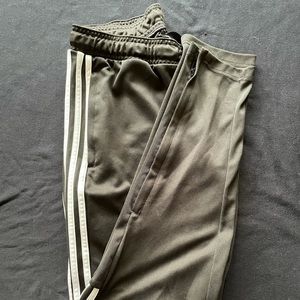 Size medium adidas tapered leg pants